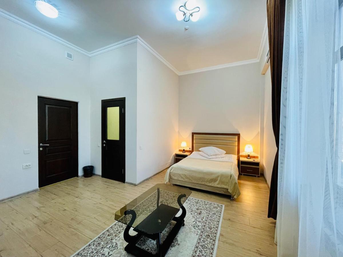 Достык Hotell Kyzylorda Eksteriør bilde